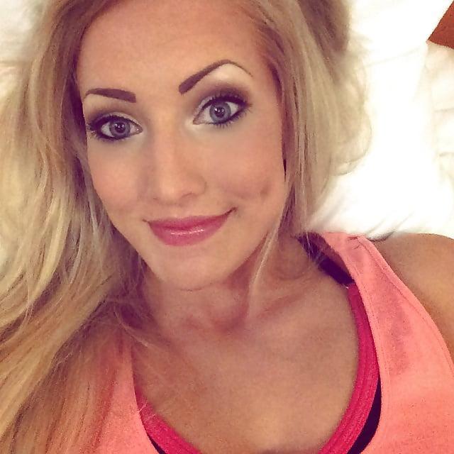 Blonderengel32 aus Hamburg,Deutschland